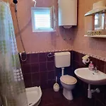 Apartment Raslina Raslina