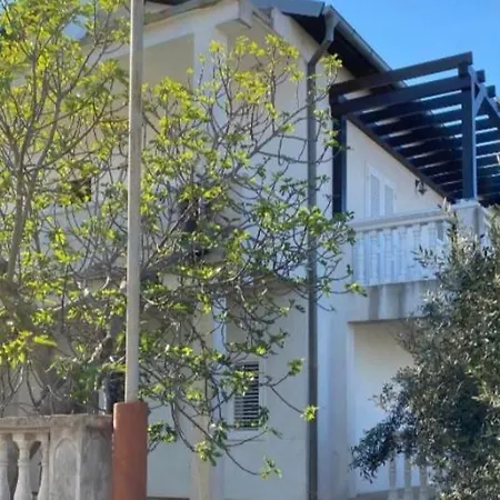 Daire Apartment Raslina *