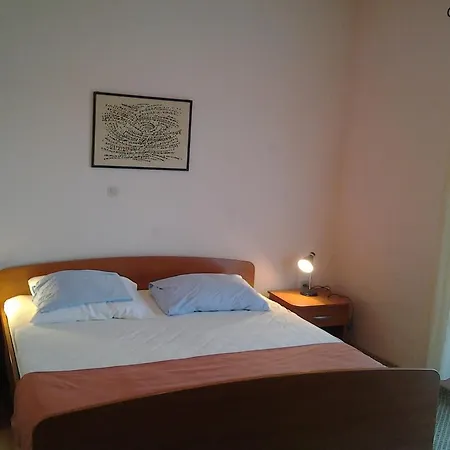 아파트 Apartment Raslina *