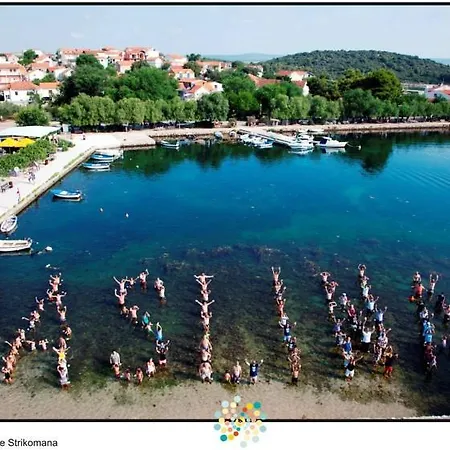 아파트 Apartment Raslina Raslina