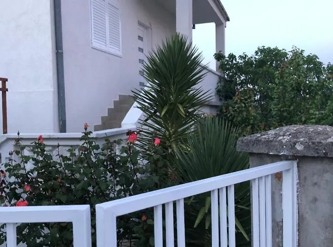 Apartamento Apartment Raslina Raslina