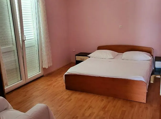 Apartamento Apartment Raslina *