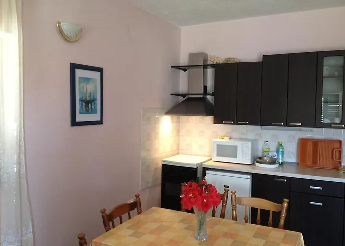 Apartamento Apartment Raslina Raslina