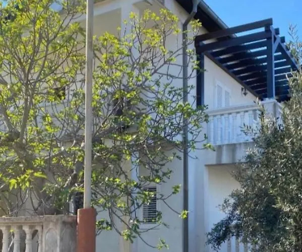 Apartamento Apartment Raslina *