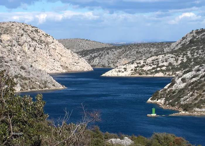 Apartment Raslina Apartamento Raslina